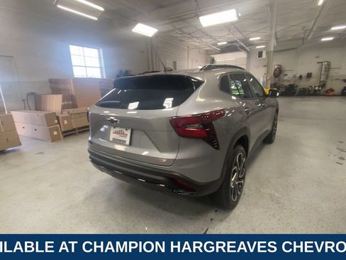Certified 2024 Chevrolet Trax RS w/ Driver Confidence Package FWD image 10