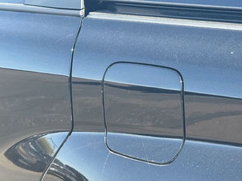 Used 2024 Toyota Sienna XLE image 11