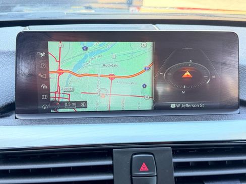 Used 2017 BMW 330i xDrive Wagon AWD/4WD image 38