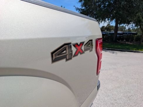 Used 2018 Ford F150 XLT w/ Equipment Group 302A Luxury AWD/4WD image 15