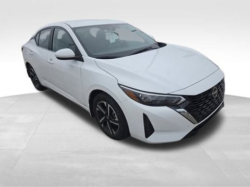 Used 2025 Nissan Sentra SV image 19