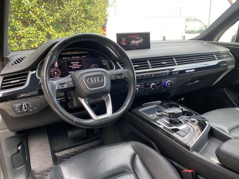 Used 2017 Audi Q7 3.0T Premium Plus w/ Premium Plus Package image 33