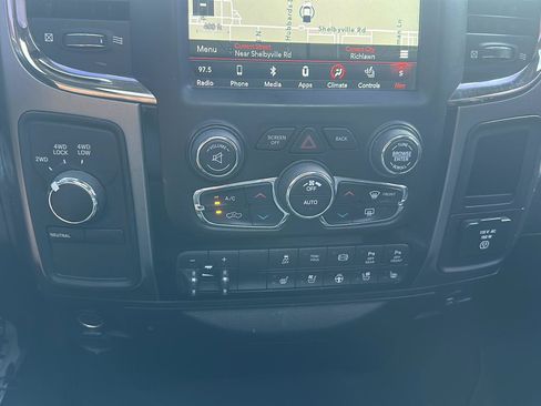 Used 2018 RAM 3500 Laramie w/ Sport Appearance Group AWD/4WD image 29