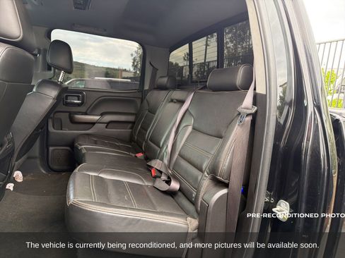 Used 2017 GMC Sierra 2500 Denali w/ Duramax Plus Package image 13