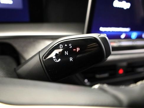 New 2026 Volkswagen Tiguan S image 27