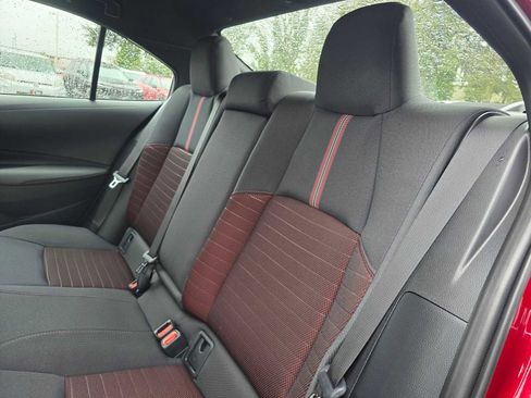 Used 2025 Toyota Corolla SE image 17