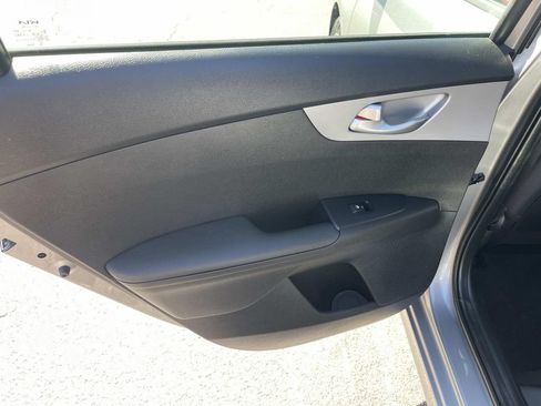 Used 2024 Kia Forte LXS FWD image 14