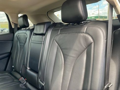 Used 2023 Lincoln Nautilus Reserve FWD image 30