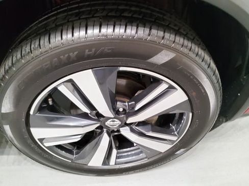 Used 2021 Nissan Rogue SL FWD image 41