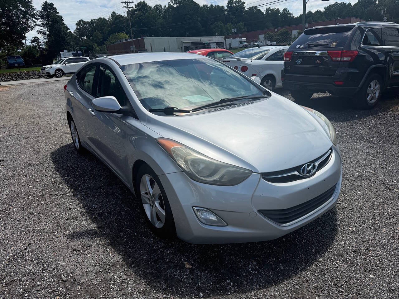 Used 2013 Hyundai Elantra GLS w/ Preferred Pkg FWD image 4