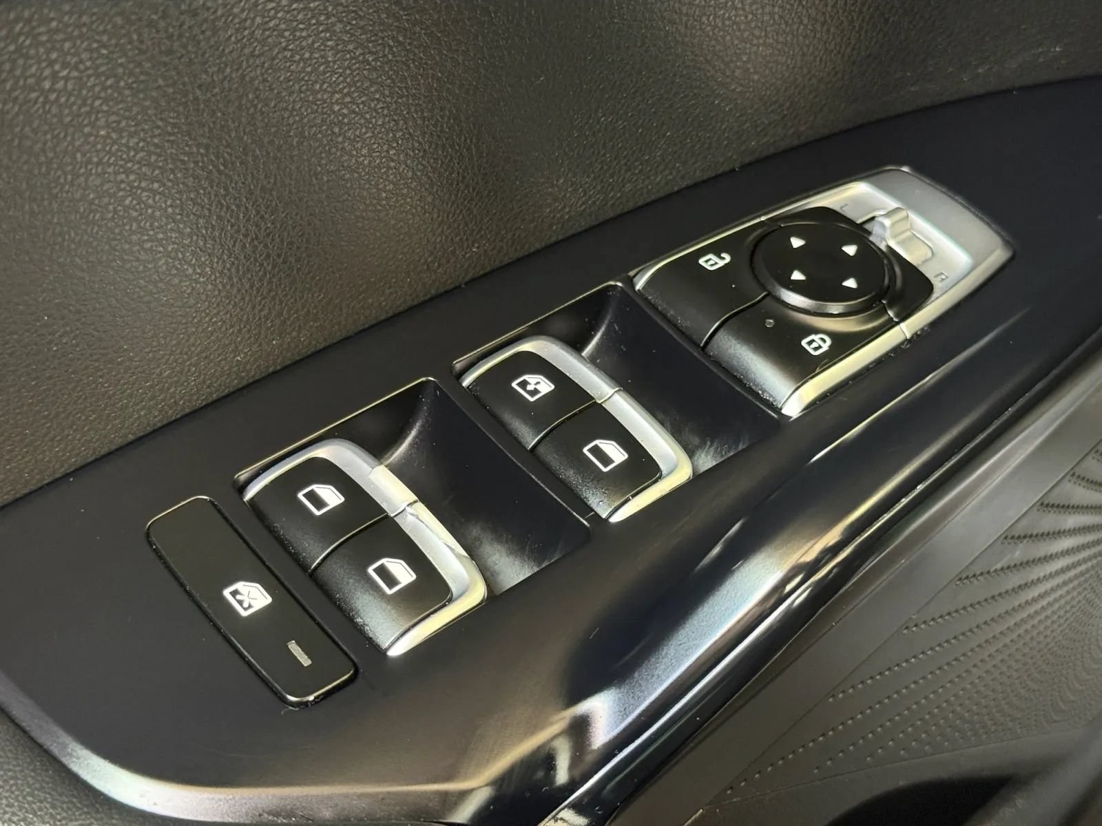 Used 2022 Kia K5 LXS FWD image 40