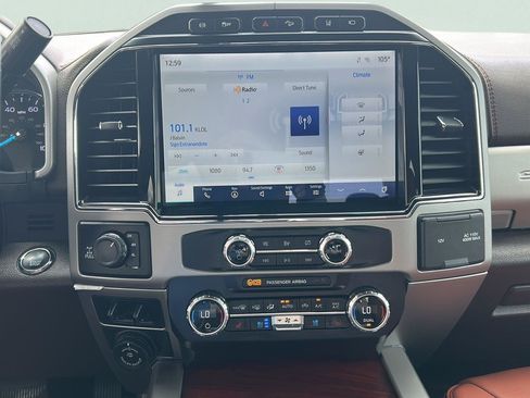 Certified 2022 Ford F250 King Ranch w/ King Ranch Ultimate Package AWD/4WD image 14