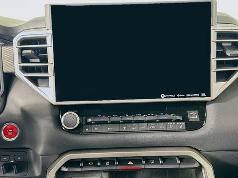 Used 2022 Toyota Tundra Limited image 35