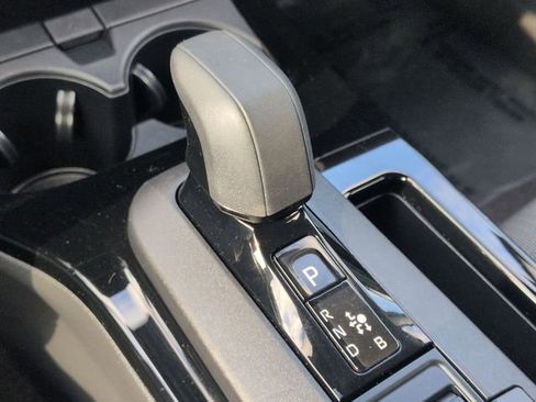 Certified 2023 Toyota Prius LE image 23