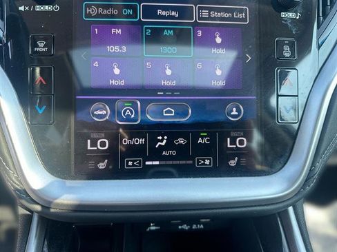 Used 2022 Subaru Outback Limited image 30