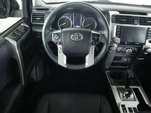 Used 2022 Toyota 4Runner TRD Sport image 10