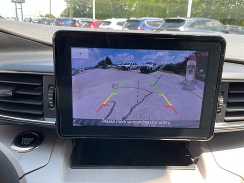 Used 2023 Ford Explorer XLT w/ Equipment Group 202A AWD/4WD image 14