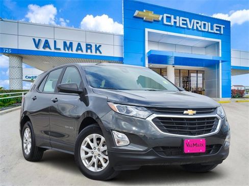 Used 2020 Chevrolet Equinox LS image 1