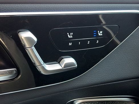 New 2026 Mercedes-Benz GLC 300 4MATIC image 17