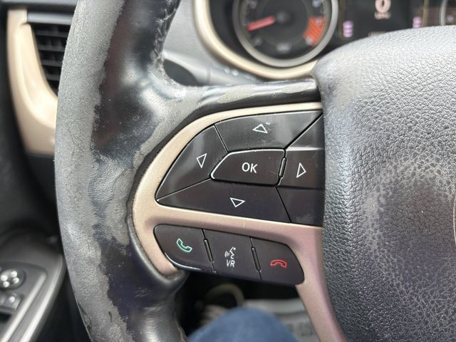 Used 2014 Jeep Cherokee Latitude AWD/4WD image 22