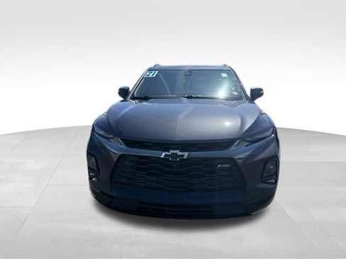 Used 2021 Chevrolet Blazer RS w/ Enhanced Convenience Package AWD/4WD image 3