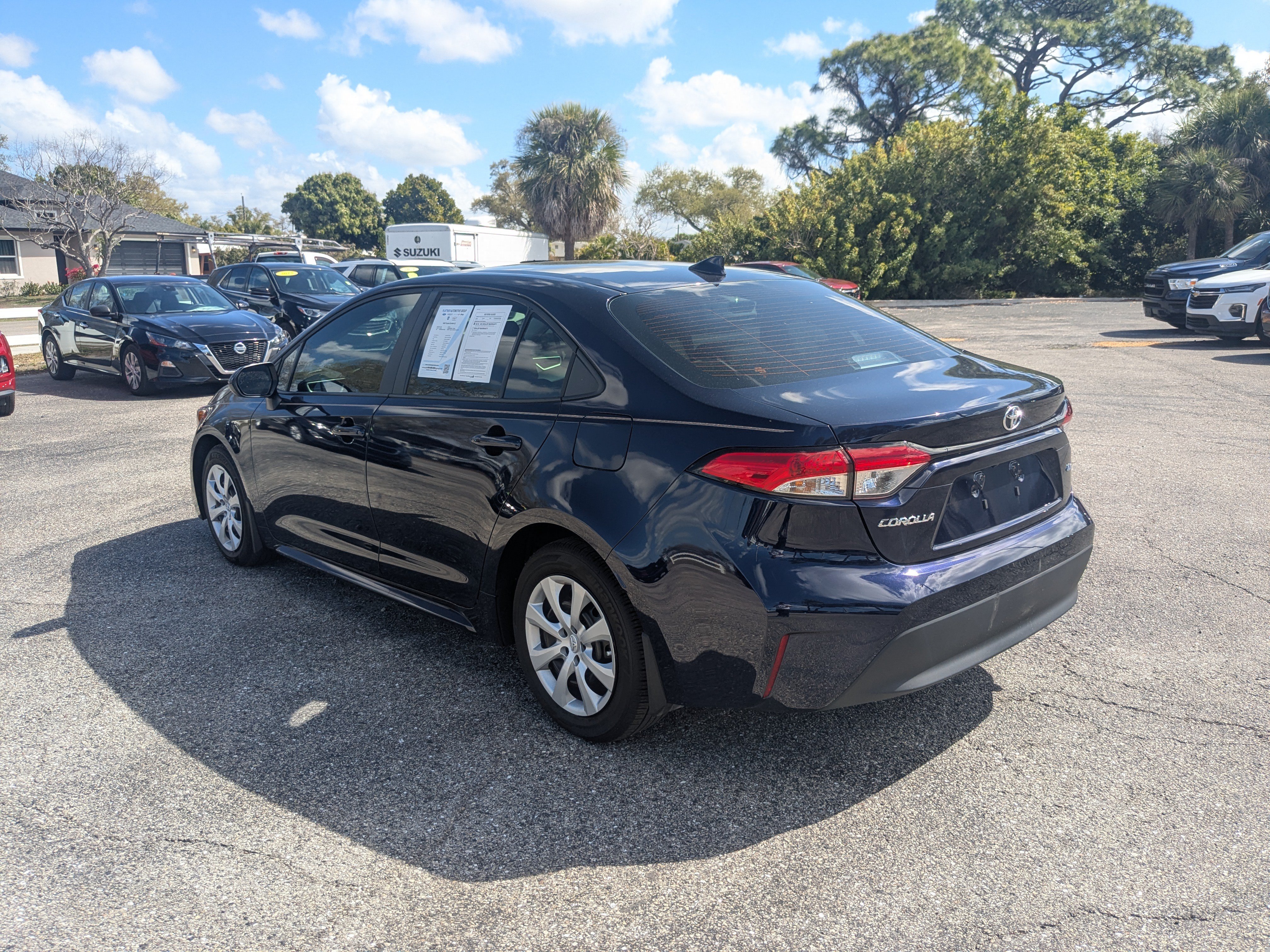 Used 2025 Toyota Corolla LE FWD image 6