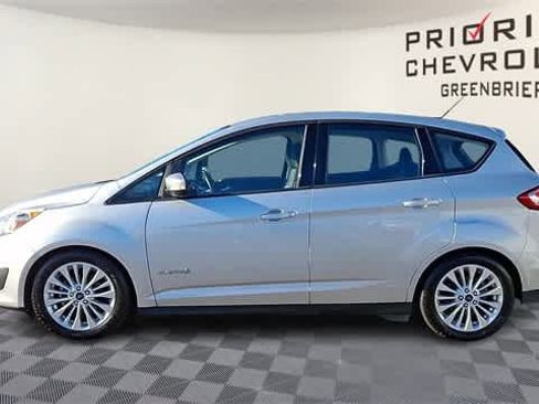 Used 2018 Ford C-MAX SE image 5