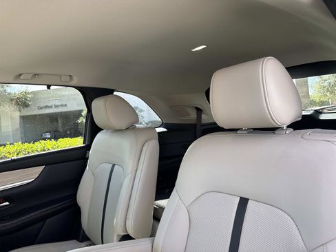 Used 2024 MAZDA CX-90 3.3 Turbo w/ Preferred Package image 14