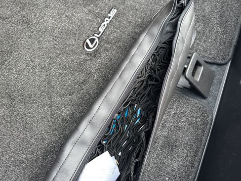 Used 2018 Lexus ES 350 w/ Navigation System Package image 30