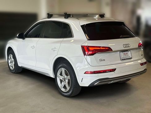 Used 2023 Audi Q5 2.0T Premium w/ Convenience Package AWD/4WD image 6