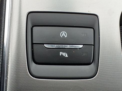Used 2024 Ford Edge Titanium AWD/4WD image 19