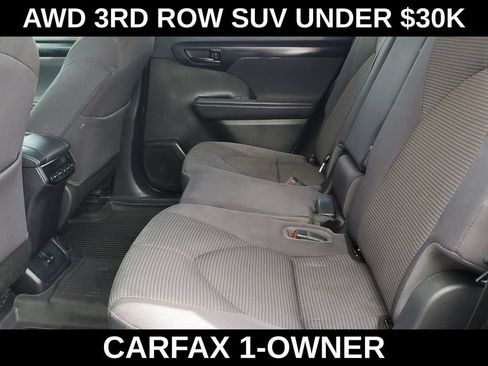 Used 2022 Toyota Highlander L AWD/4WD image 15