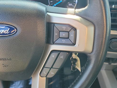 Used 2021 Ford F250 Lariat w/ Lariat Value Package image 28