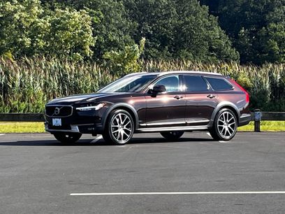 Used 2019 Volvo V90 T5 Cross Country