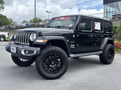 Used 2020 Jeep Wrangler Unlimited Sahara AWD/4WD image 5