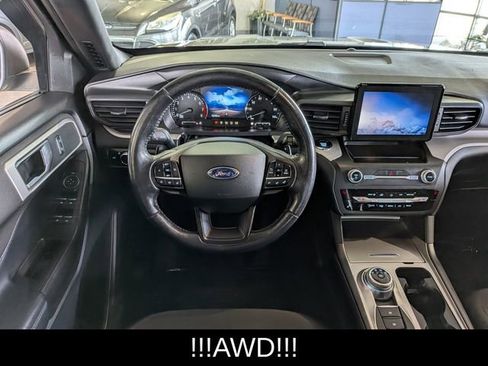 Used 2020 Ford Explorer XLT w/ Comfort Package image 26
