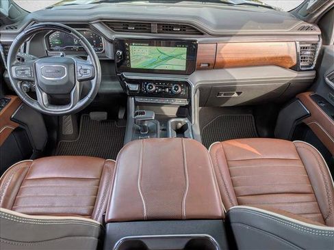 Used 2024 GMC Sierra 1500 Denali Ultimate image 15