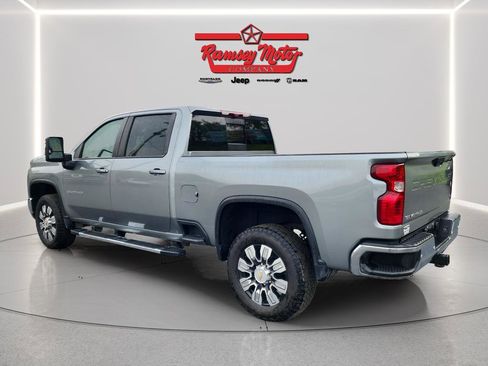Used 2024 Chevrolet Silverado 3500 LT w/ All Star Edition AWD/4WD image 3