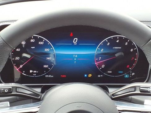 New 2026 Mercedes-Benz GLC 300 image 11