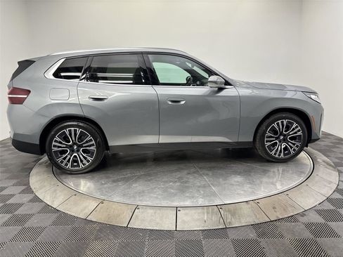 Used 2025 BMW X3 xDrive30i w/ Convenience Package image 17