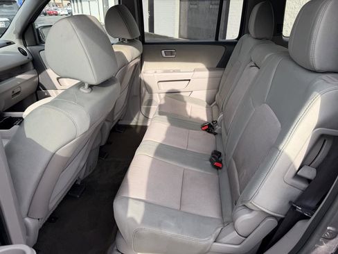 Used 2015 Honda Pilot EX image 14