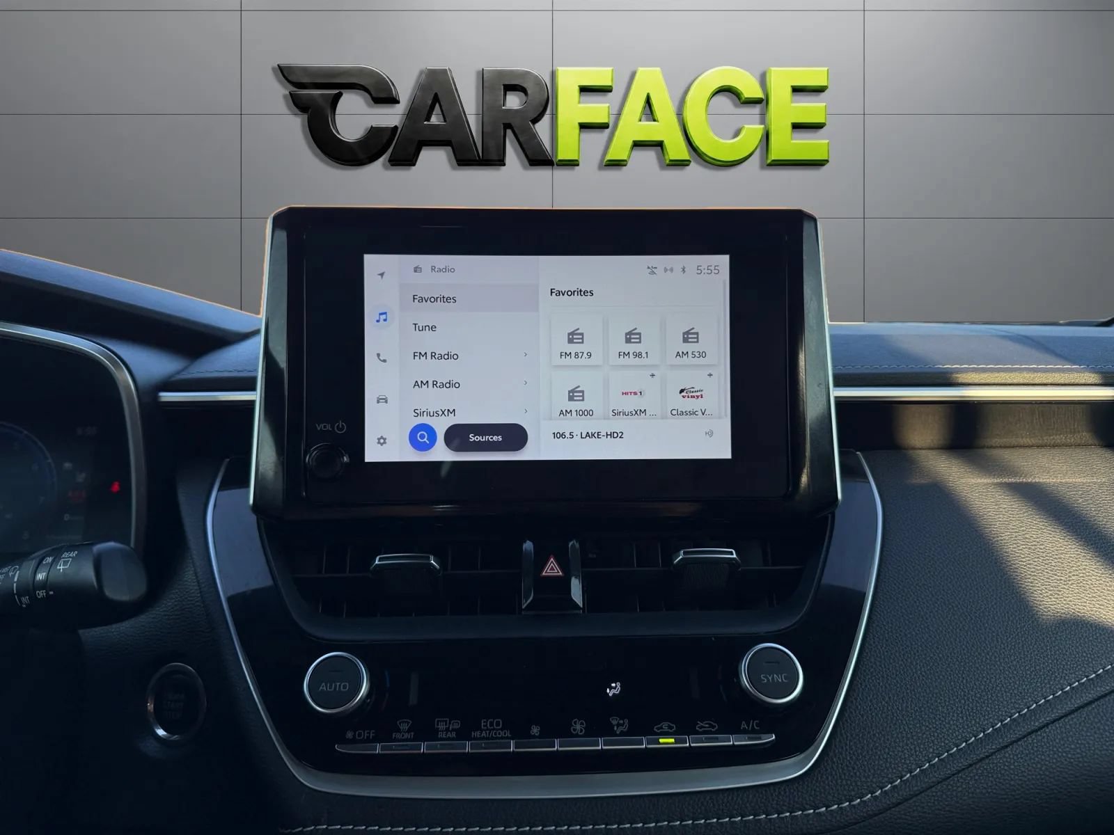 Used 2024 Toyota Corolla XSE FWD image 30