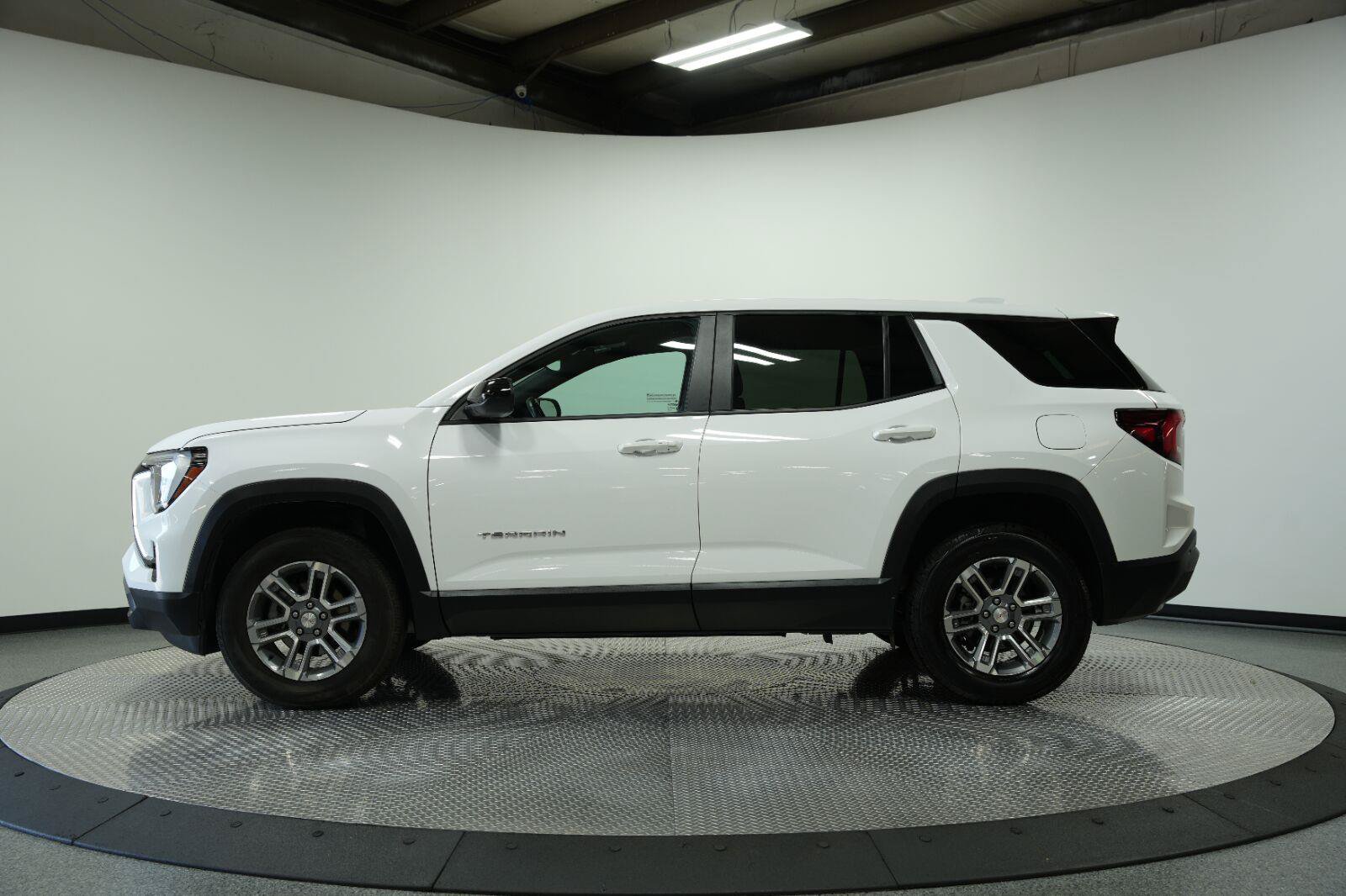 Certified 2026 GMC Terrain Elevation FWD image 5
