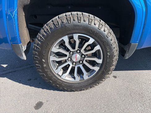 Used 2022 GMC Sierra 1500 AT4 w/ AT4 Preferred Package image 13