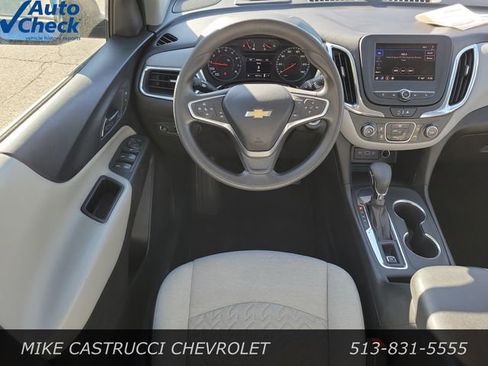 Used 2022 Chevrolet Equinox LS FWD image 11