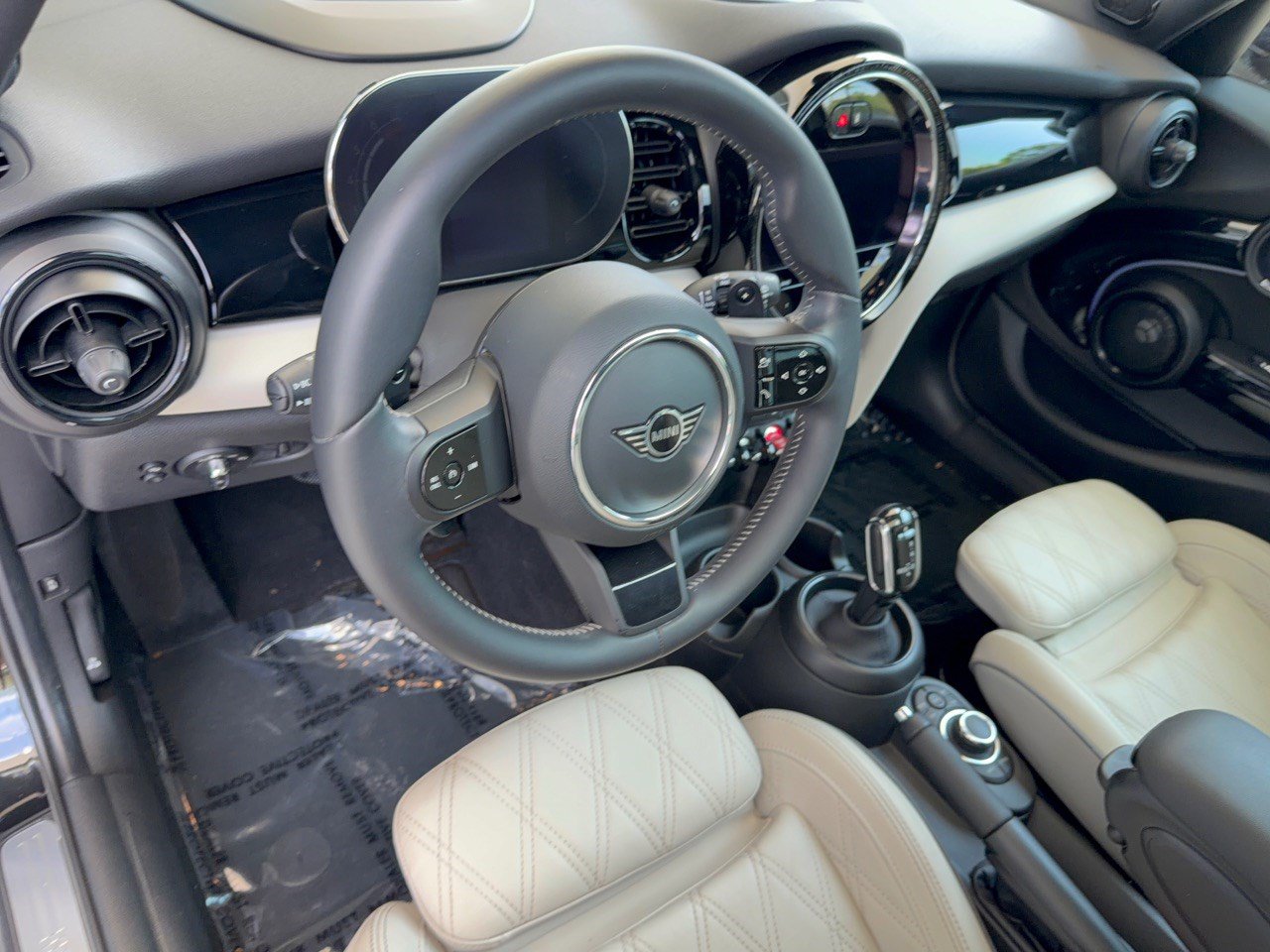Used 2023 MINI Cooper S FWD image 4