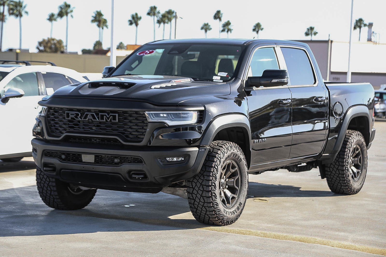 Used 2025 RAM 1500 RHO AWD/4WD image 3