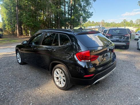 Used 2013 BMW X1 xDrive28i w/ Premium Pkg AWD/4WD image 4