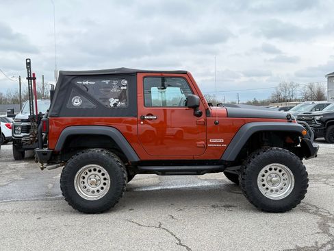 Used 2014 Jeep Wrangler Sport image 7