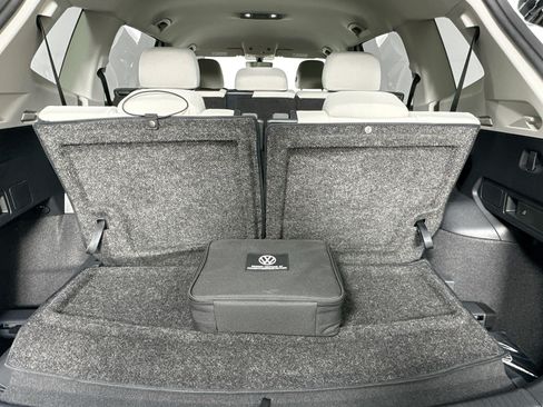 Used 2023 Volkswagen Tiguan S FWD image 24
